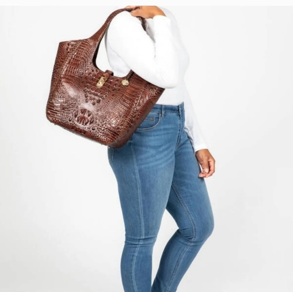 💚▪️Brahmin ▪️Small Carla Agave Melbourne Leather Shoulder Bag